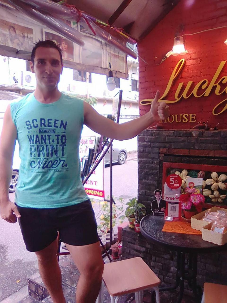 Хостел Lucky House Чіангмай Екстер'єр фото